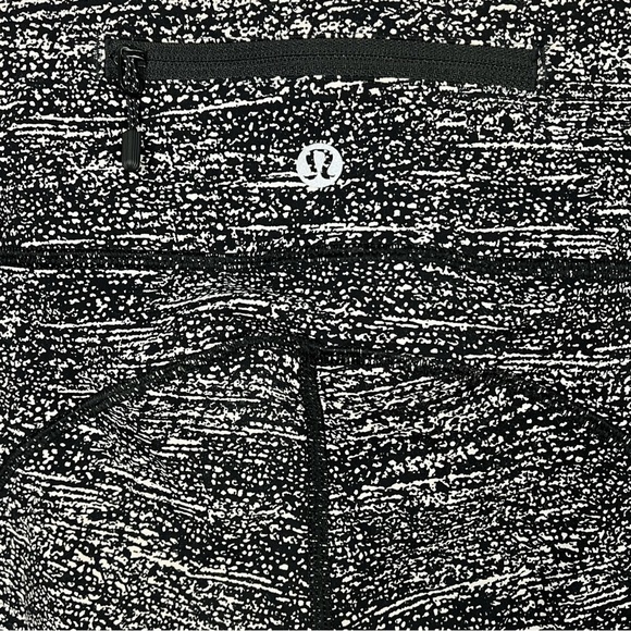 Lululemon | Speed Tight V 29" Size 4 - Picture 9 of 10